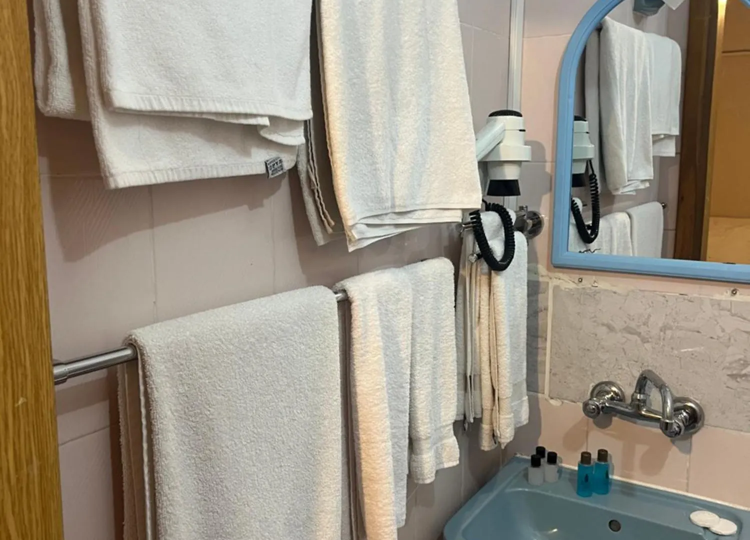 Paris Hotel Isztambul 2*,
